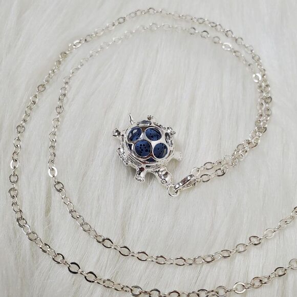 Aromatherapy necklace turtle shape with natural lava rock stone - Picture 2 of 11